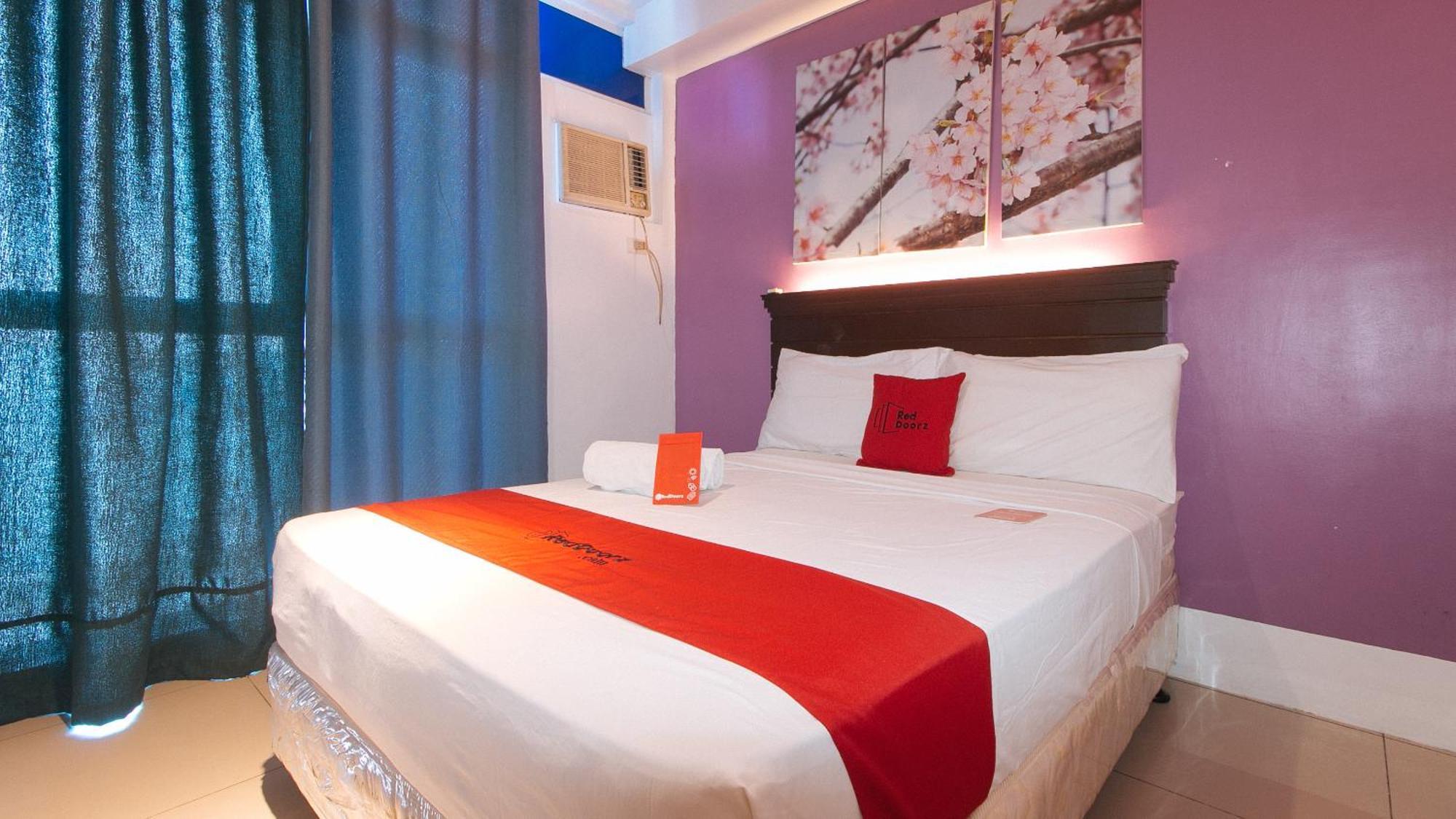 Reddoorz @ Melbourne Suites Makati Makati City Extérieur photo