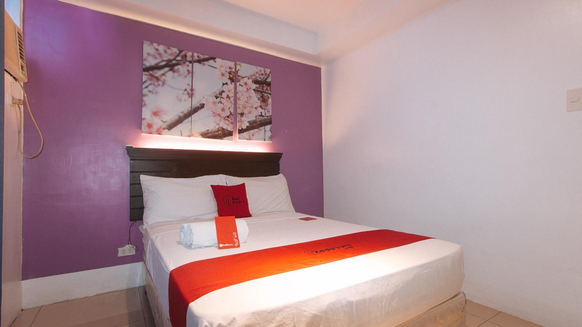 Reddoorz @ Melbourne Suites Makati Makati City Extérieur photo